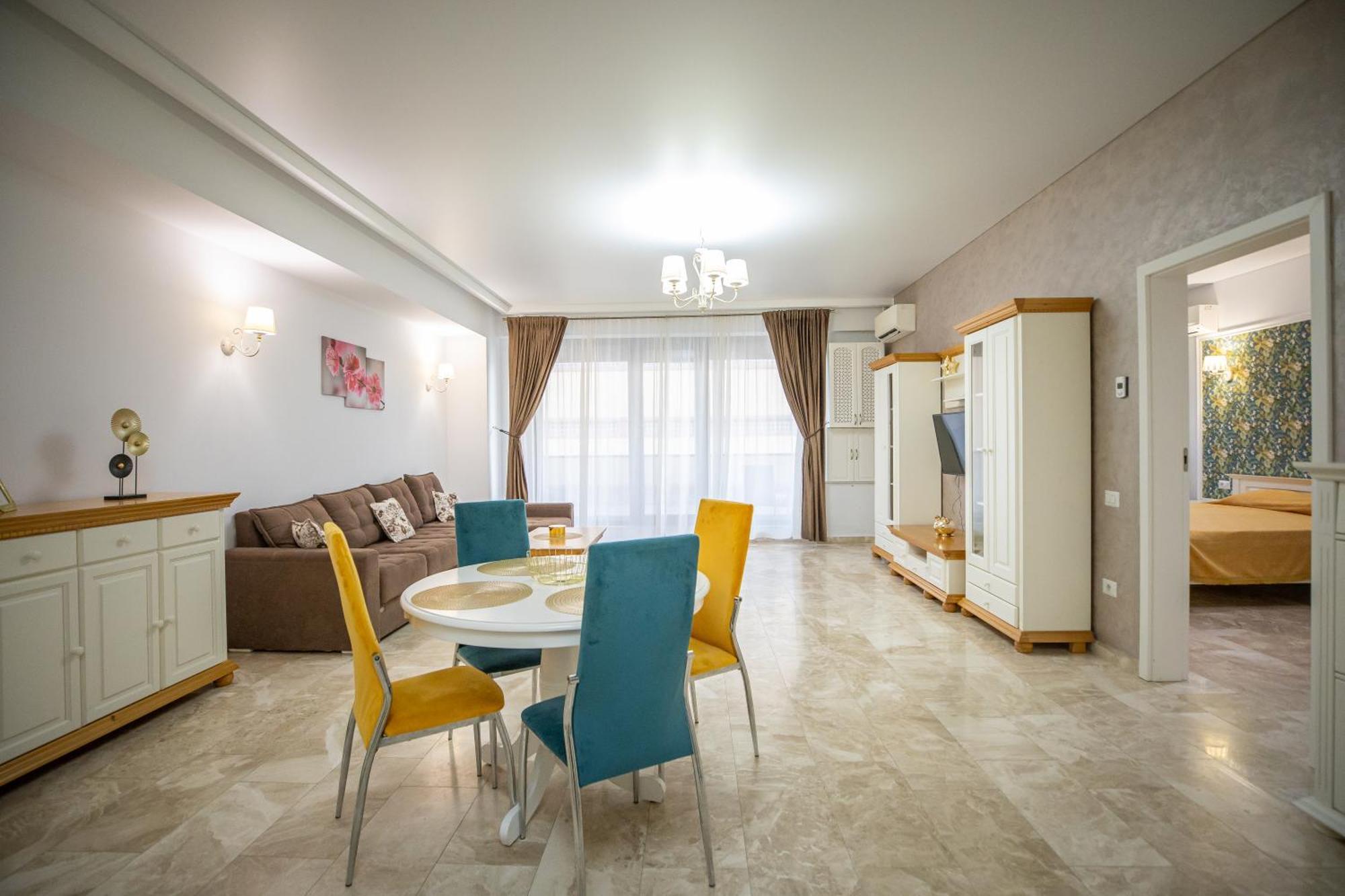 Melia 5, Elegant Seaside Apartament